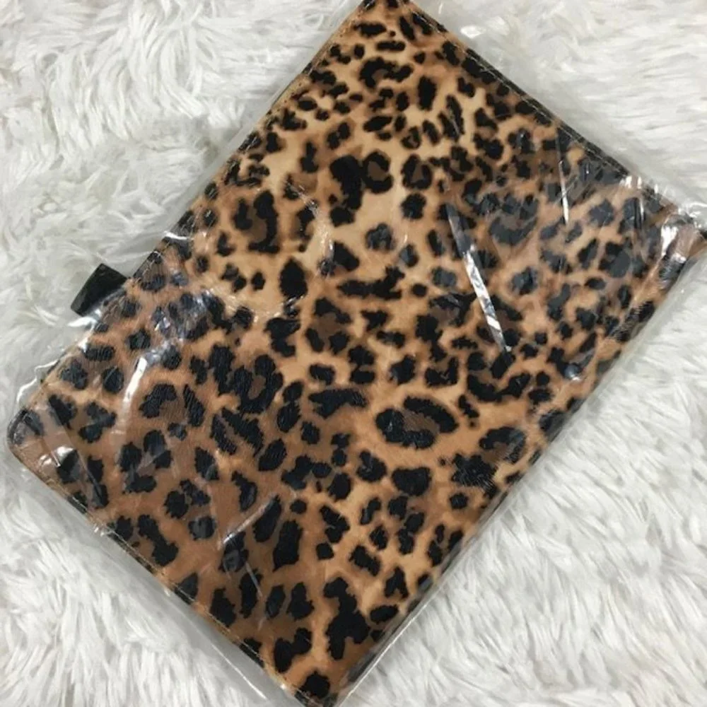 NWOT Kindle Fire HD 7 Leopard Folio Case w/ Auto Sleep/Wake Feature